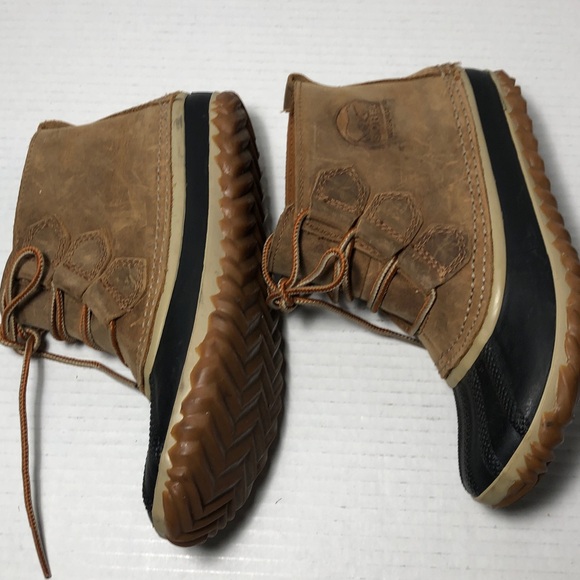 SOREL Out N About Leather Waterproof Short Duck Boots Women’s Size 5 - Picture 6 of 8
